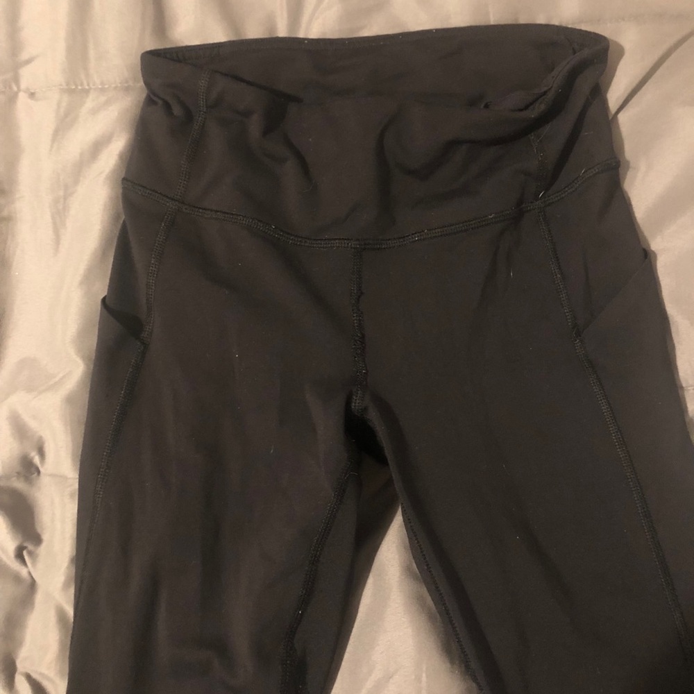 Lululemon black leggings